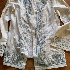 Beautifully detailed button down